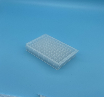 O trabalho deu forma ao PCR do poço profundo chapeia 96 transparentes inferiores redondos a placa boa