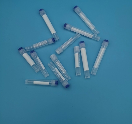 Os tubos de amostra alaranjados médicos do sangue dos PP 2.0ml ajustaram o tubo liso esterilizado do soro